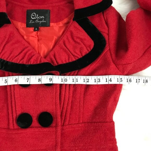 Qton Los Angeles Red Wool Blend Velvet Trim Blazer Size Small - Picture 10 of 12